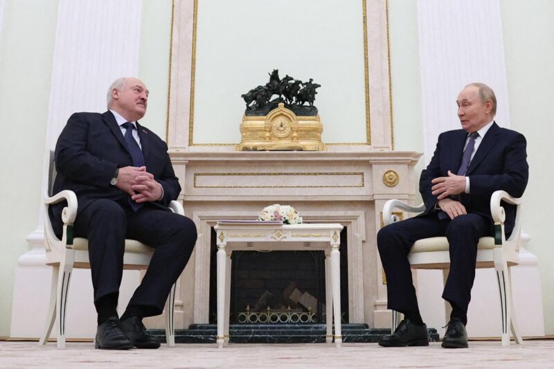 Лукашенко визнав проблеми в економіках Білорусі та Росії