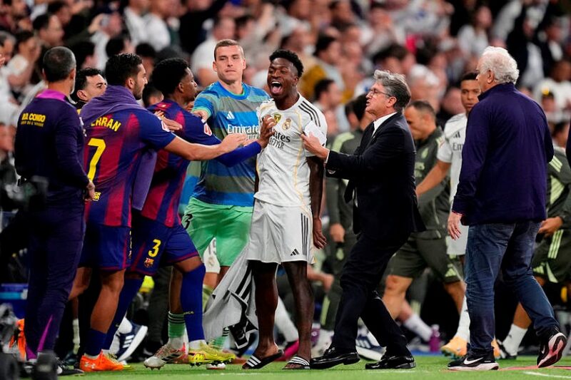 Лунін отримав вилучення в матчі з Барселоною, не провівши й хвилини на полі