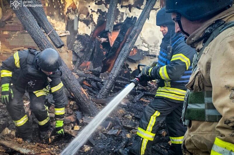 Масований удар по Київщині: серед загиблих діти