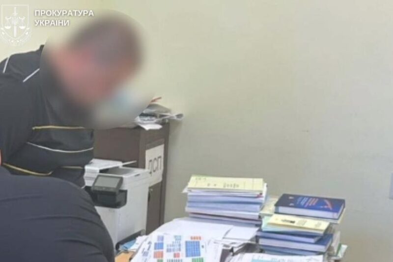 На Буковині викрили посадовців вишів, які продавали місця в аспірантуру
