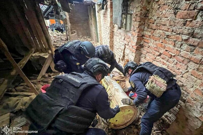 На Чернігівщині знешкодили бойову частину Іскандер-К