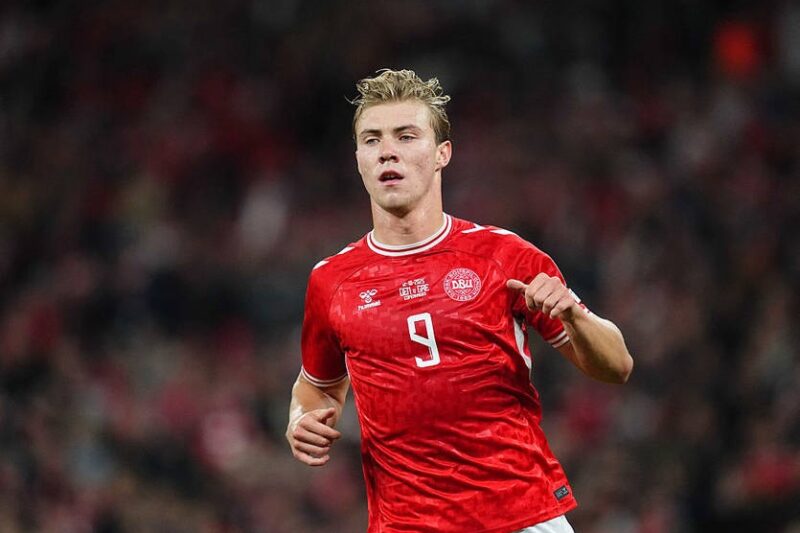 Наполі офіційно викупив данського форварда у МЮ