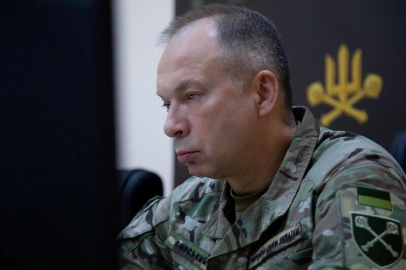 Навчальні центри ЗСУ переносять углиб України – Сирський