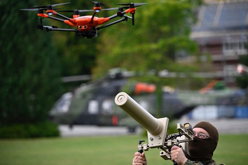 Німеччина розмістить тисячі дронів на кордоні з РФ