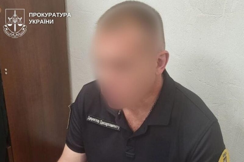 Посадовця КМДА відсторонили через переплату 11 млн за рятувальні авто