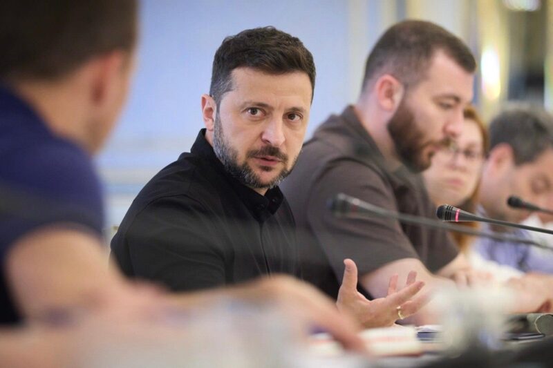 Президент припустив “поганий сценарій” в Будапешті