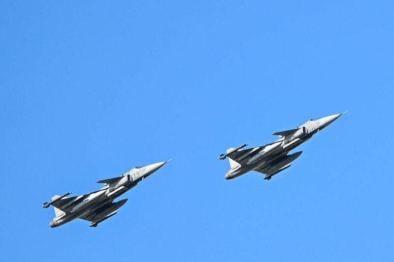 Прибуток виробника винищувачів Gripen збільшився на 16%