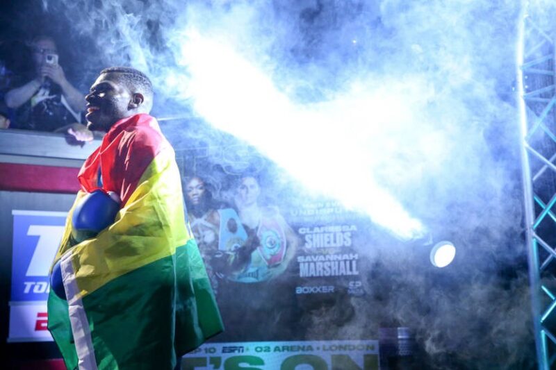 Річард Коммі проведе другий бій після вересневого