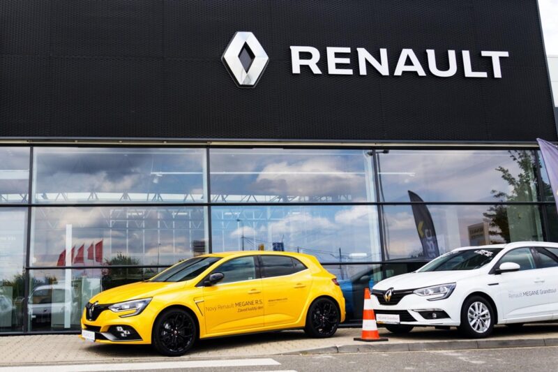 Росія наклала санкції на Renault за допомогу Україні