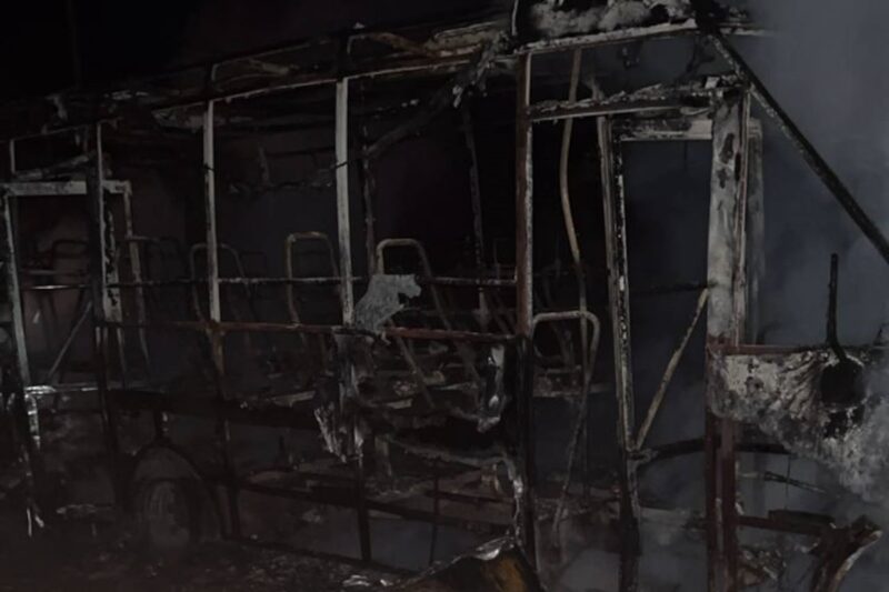 Росіяни вдарили по мікроавтобусу на Сумщині