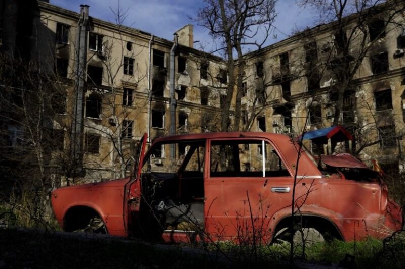 Російський уряд схвалив “націоналізацію” житла на ТОТ