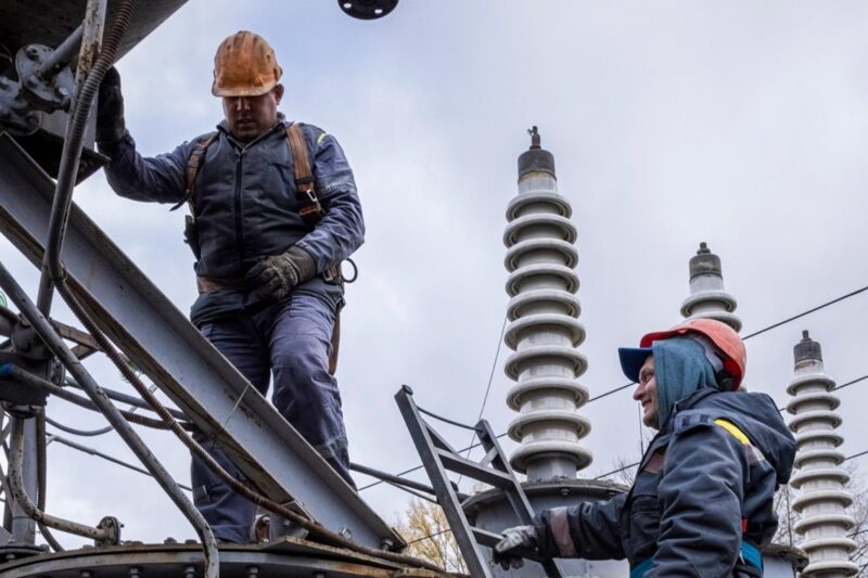 Стало відомо, де зранку діють аварійні відключення