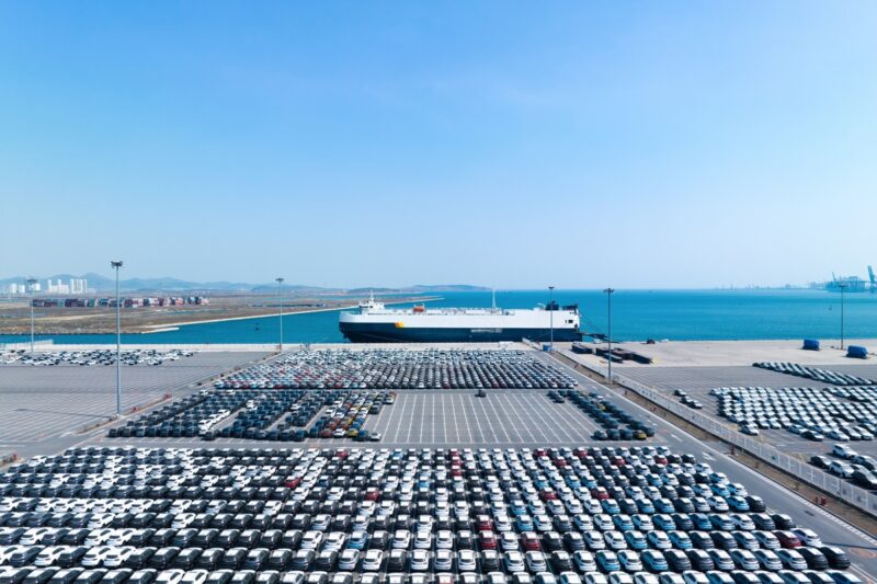 Світове автовиробництво зросло на 3%