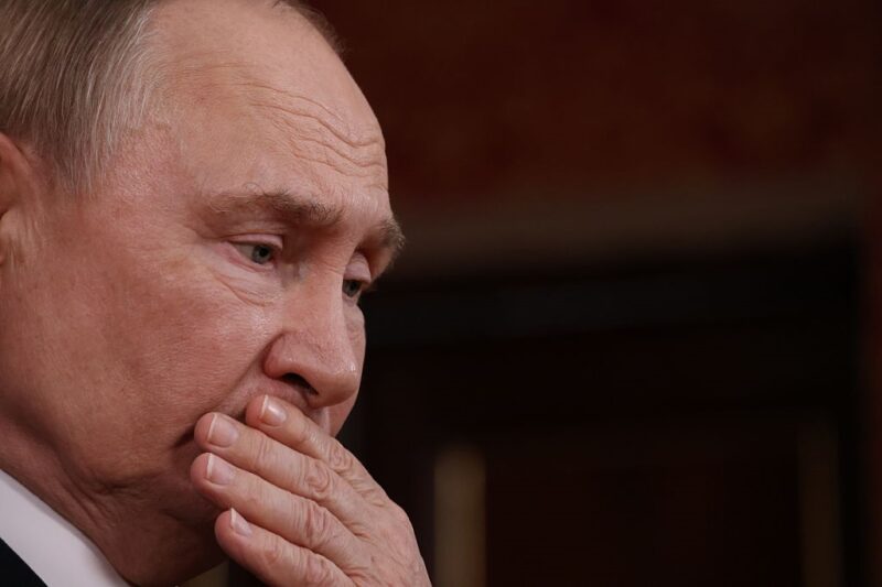 The Telegraph: Росія нарешті починає ламатися