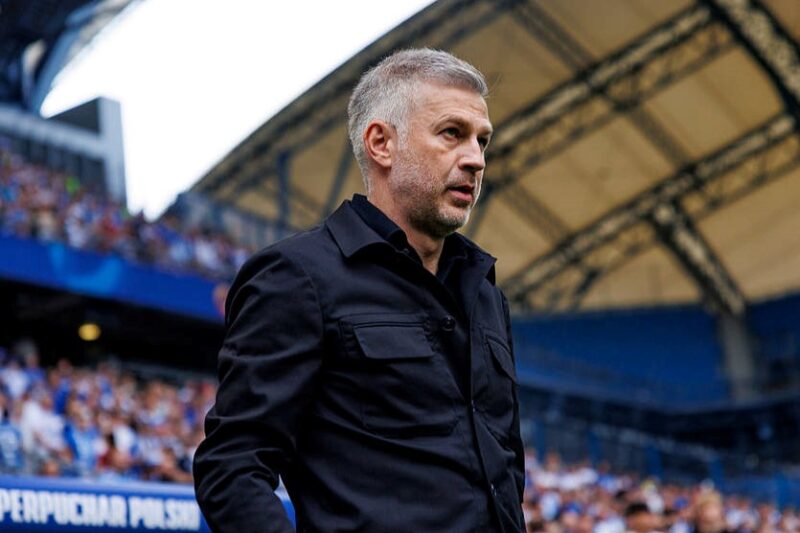 У майбутнього суперника Шахтаря виникли труднощі з головним тренером