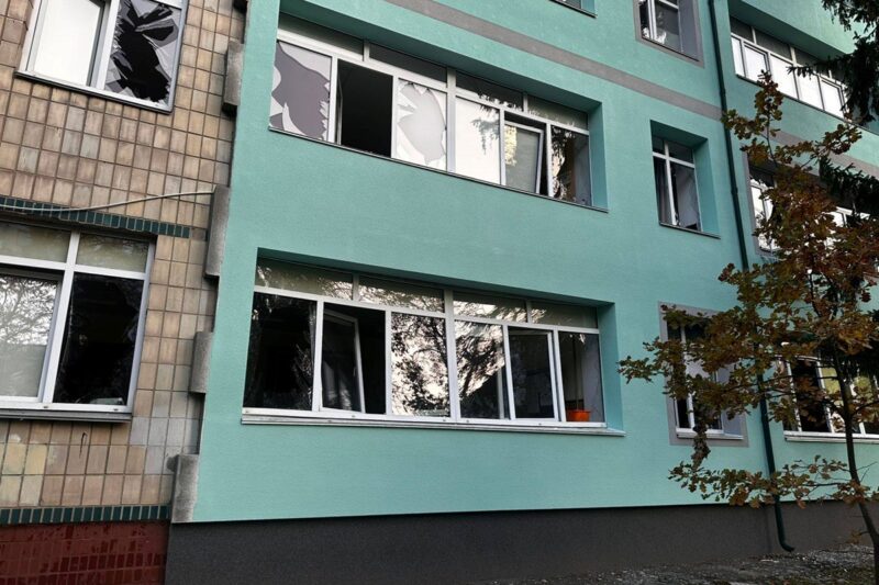 Удар по Києву: частина закладів освіти переходить на дистанційку