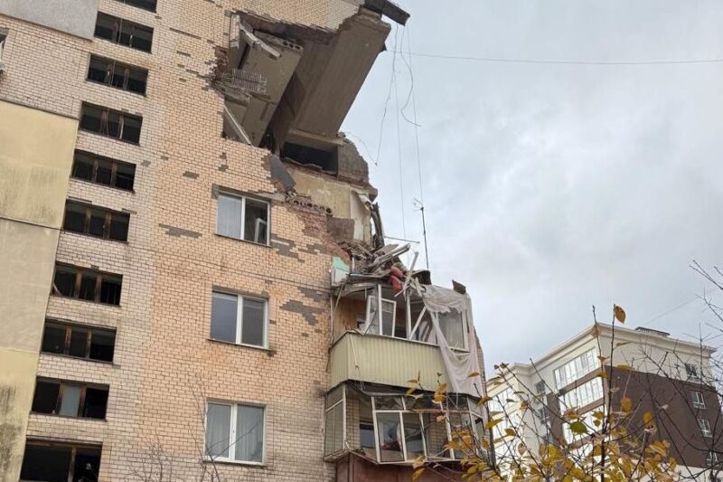 Новини України - Вибух у будинку в Хмельницькому: рятувальна операція завершена