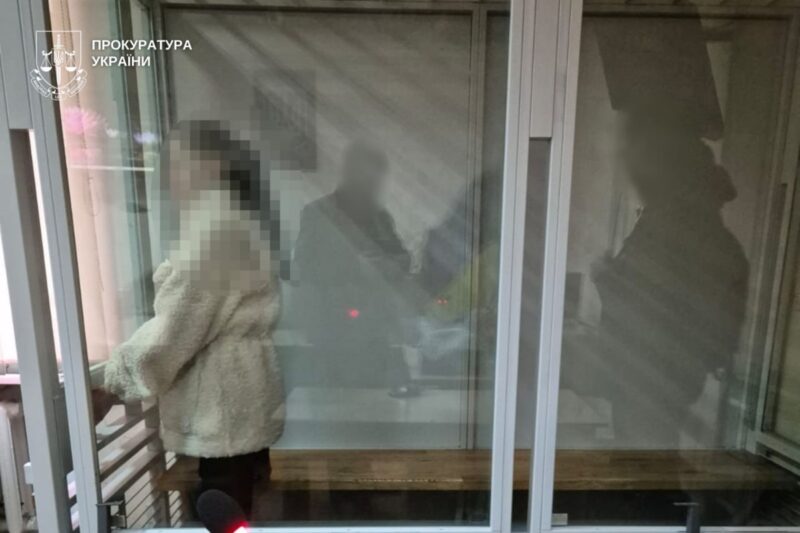 Використовувала сина для створення порно: жителька Дніпра отримала 10 років