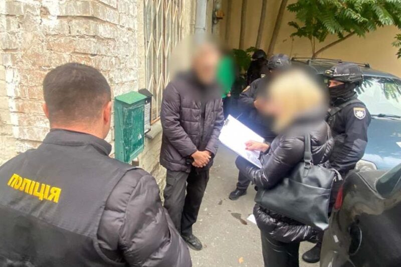 Затримано керівника громадської організації за привласнення коштів