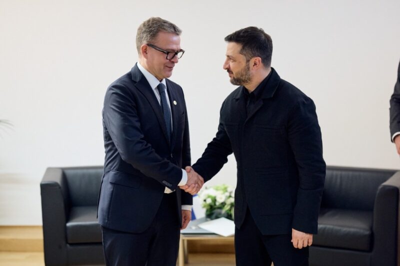 Зеленський подякував прем’єру Фінляндії за 100 млн євро на зброю США