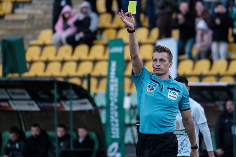 Знову в грі: українських арбітрів призначили на єврокубковий матч