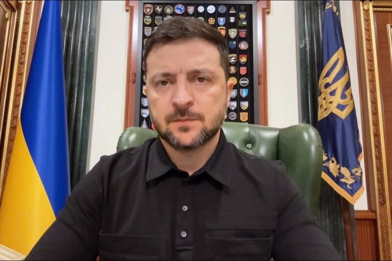 Звернення Володимира Зеленського наприкінці 1356-го дня війни