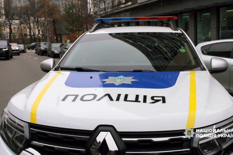 «Працевлаштовували» на керівні посади в Офісі Президента: Нацполіція затримала групу шахраїв