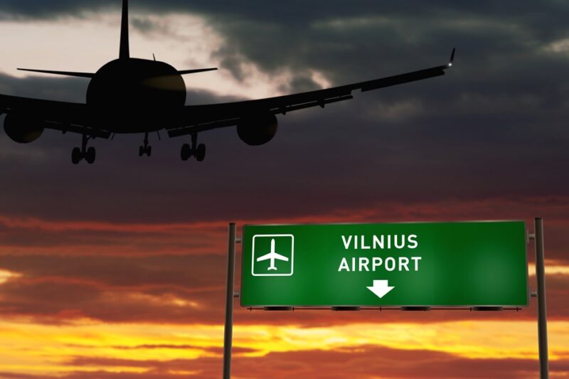 Аеропорт у Вільнюсі зупиняв роботу через повітряні кулі з Білорусі