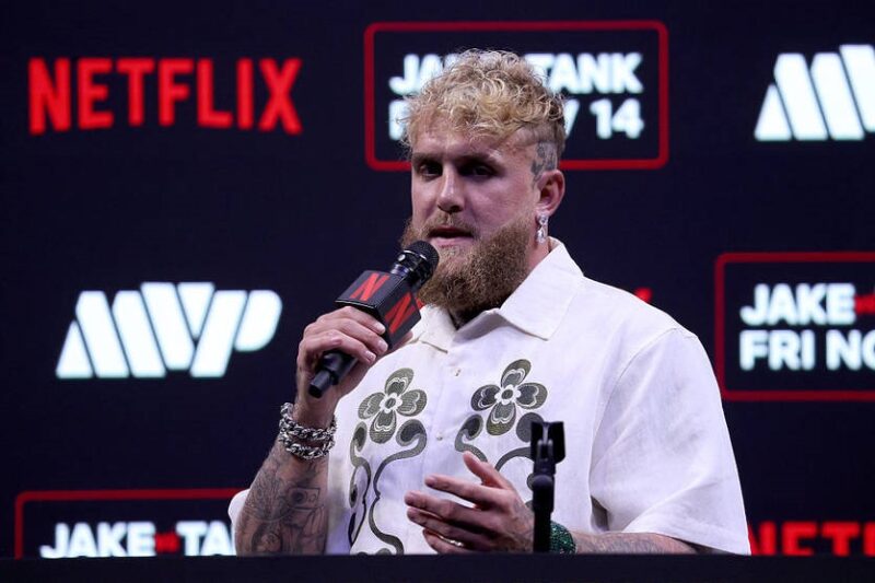 Джейк Пол прокоментував чутки про бій з Джошуа