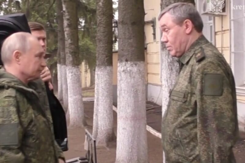 Генштаб відповів Путіну про “контроль” Куп’янська і Ямполя