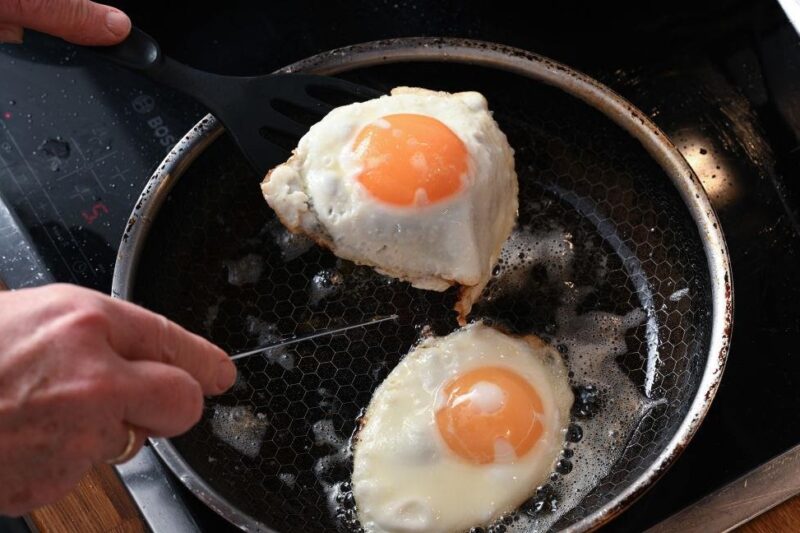 Інфляція в Україні впала до мінімуму за рік