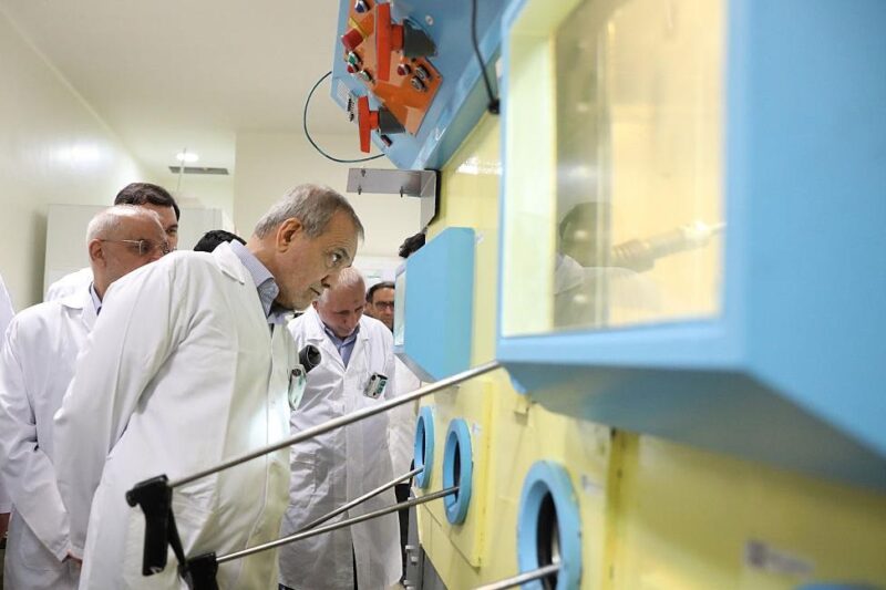 Іран звернувся до РФ за допомогою в розробці ядерної зброї – ЗМІ