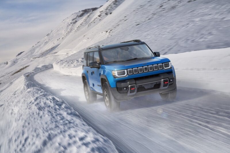 Jeep представив електричний Recon