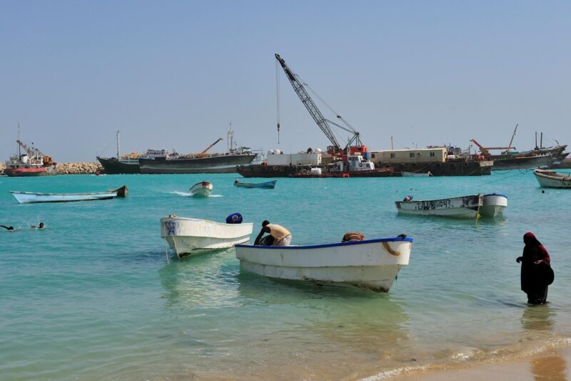 Невідомі зі зброєю проникли на судно неподалік узбережжя Сомалі – ЗМІ