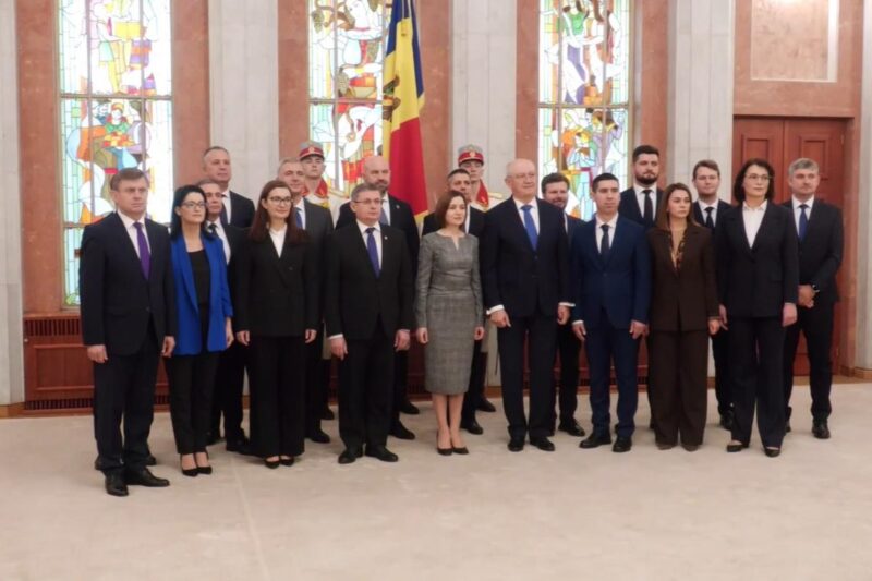 Новий уряд Молдови склав присягу