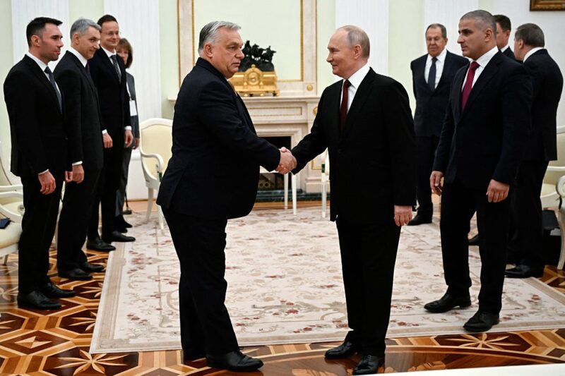 Новини світу - Орбан пропонує Путіну майданчик для переговорів