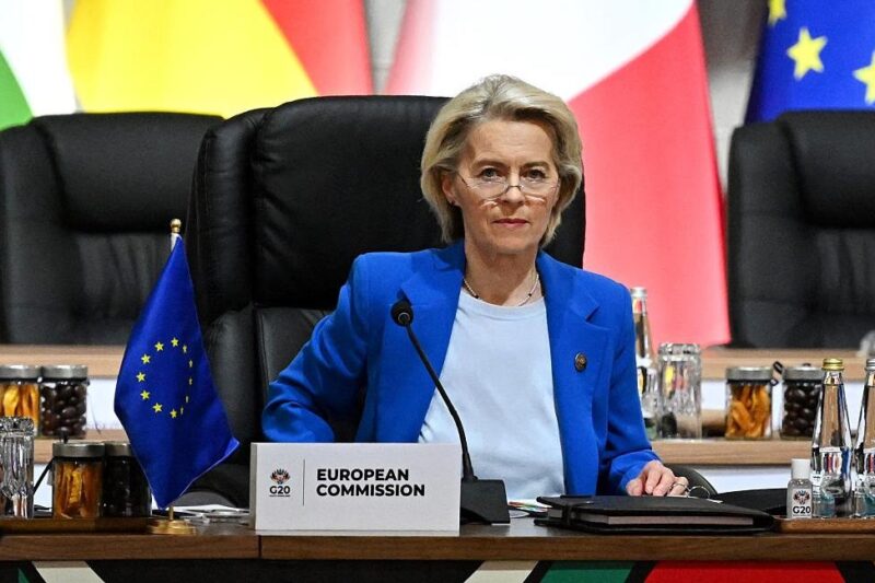 Новини політики - Перемови щодо України: глава ЄК наголосила на важливості участі Євросоюзу