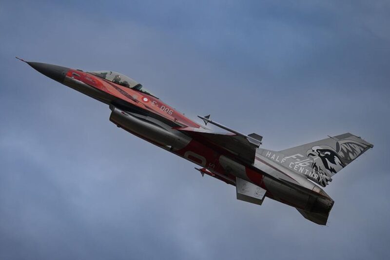 Польща підняла винищувачі через атаку РФ на Україну