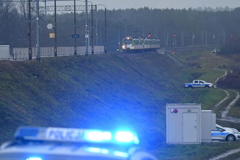 Польща виявила чотирьох українців, причетних до диверсій на залізниці – ЗМІ