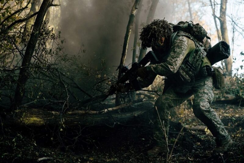 Росіяни намагалися наступати під Антонівським мостом – ЗСУ