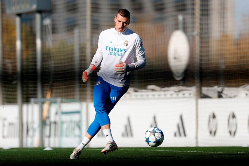 Шанс для Луніна: українець зіграє замість Куртуа в матчі ЛЧ