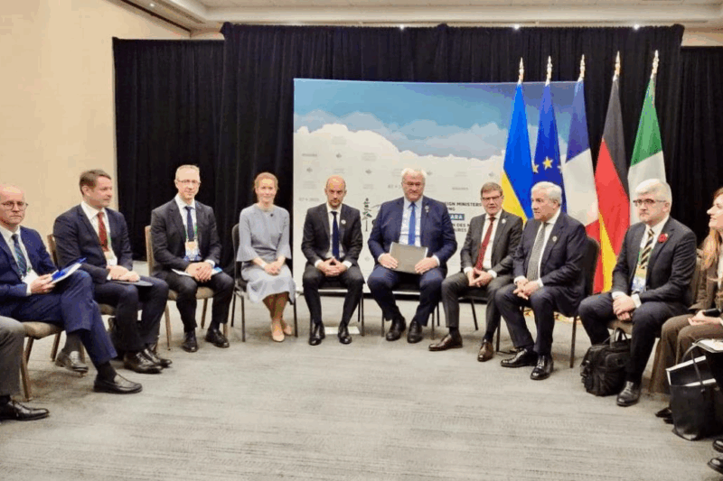 Сибіга запевнив G7, що корупціонери в Україні понесуть покарання