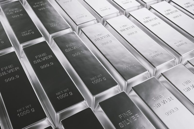 Срібло оновило рекорд після жовтневого піку