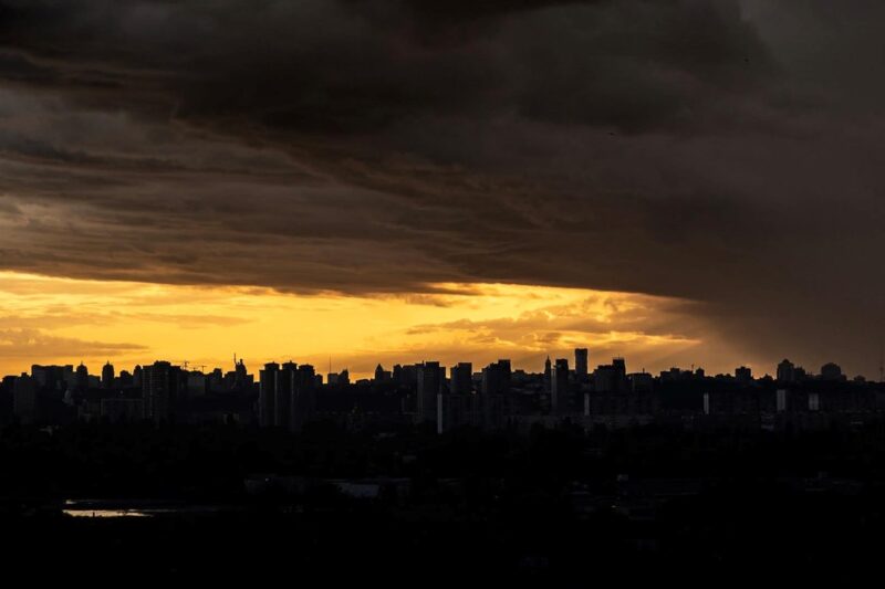 Стали відомі обсяги відключень світла у п’ятницю