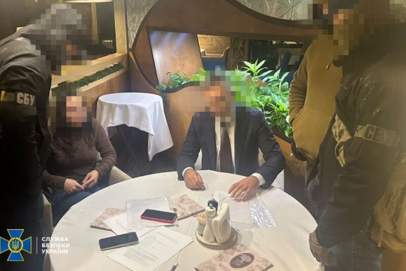 У Києві затримали політика на хабарі у $160 тисяч