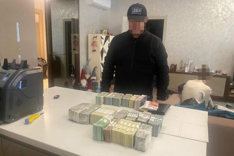 У посадовиці екоінспекції вилучили понад $1 млн