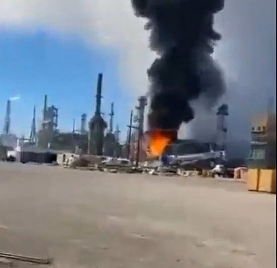 У США на найбільшому нафтозаводі Нью-Мексико стався потужний вибух