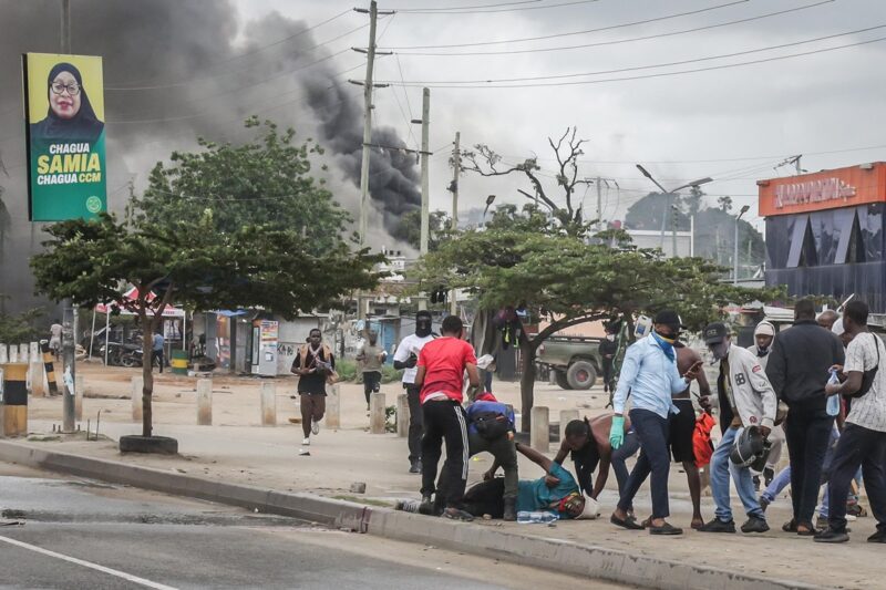 У Танзанії поліція таємно знищує тіла тисяч вбитих протестувальників – ЗМІ