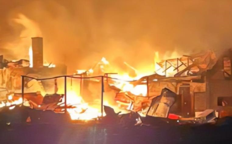 Удари по Дніпропетровщині: є загиблий, 11 поранених