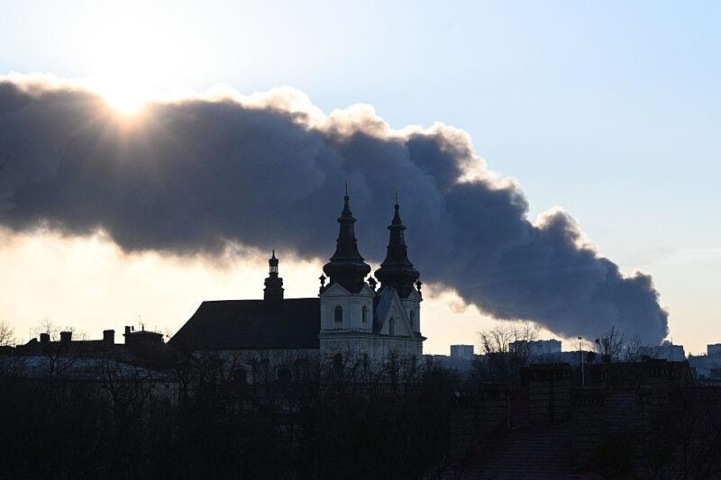 Україна першою в світі готує позов проти РФ через кліматичні зміни